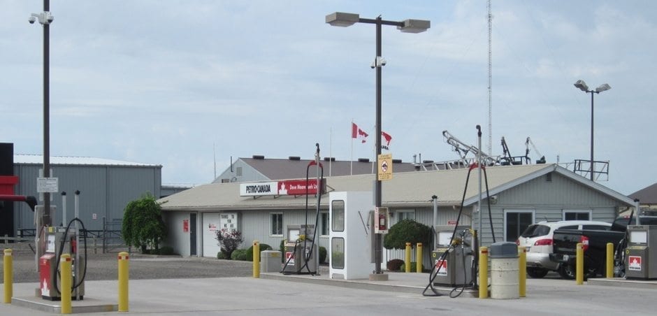 Petro Canada Dave Moore Fuels Ltd. location and pumps